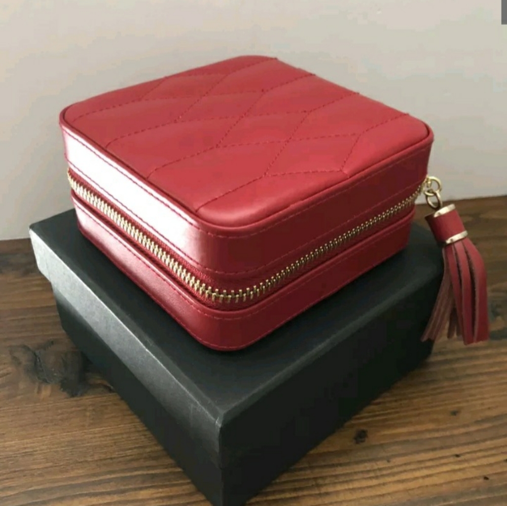 Wolf Travel Jewelry Case